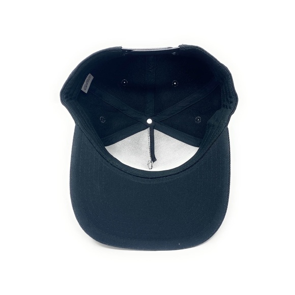 Marvel Avengers - Logo 3D Embroidery - Red/Black - Snapback Cap - Picture 5 of 5